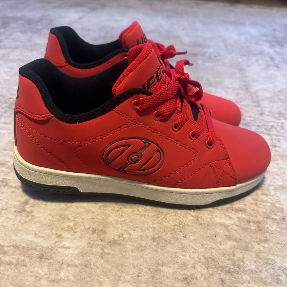 Red Heelys roller Sneakers